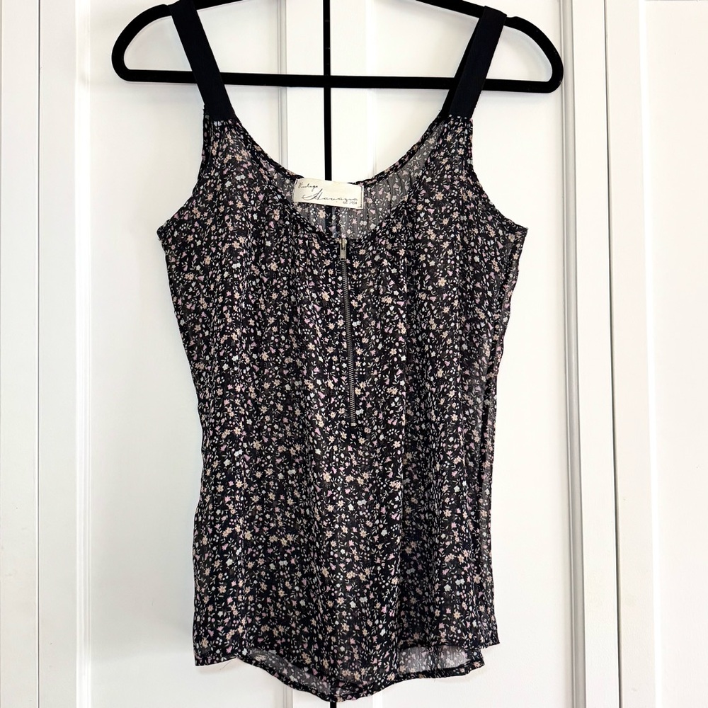 Lightweight Vintage Havana Black Ditsy Floral Tank Top with Zipper, Size Medium